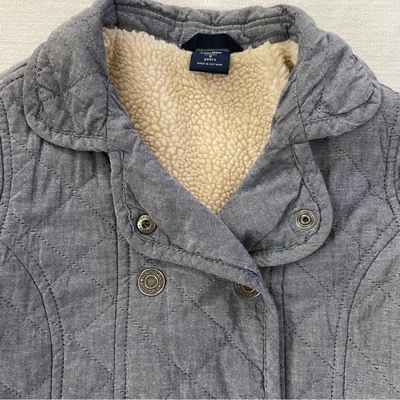 Baby Gap Quilted chambray with Sherpa lining. Toddler girl size 4 - Picture 5 of 9